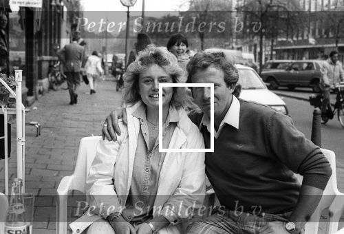 Amsterdam, 14 Mei 1985 Koos Alberts in zijn oude vertrouwde Jordaan
O.a. Cafe Arie, zijn woonhuis, de grachten, en de Openbare School voor Voorbereidend Onderwijs