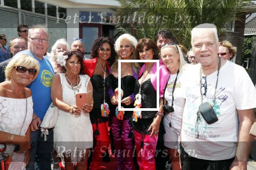 Best 30 juni 2019
Fandag van LUV ( Marga Scheide Jose Hoebee en Chimene v Oosterhout) bij restaurant Quattre Bras in Best.