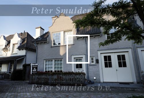 Nederhorst den Berg 15 juni 2019
Huis van Lucille Werner in Nederhosrt staat te koop.