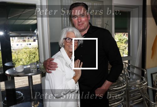Amsterdam 28 juni 2019
Boekpresentatie Ans Markus bij haar in het atelier. Paul Schulten en Bonnie Huf