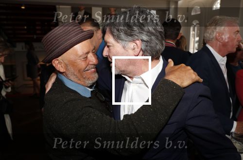 Amsterdam 1 juli 2019
Uitreiking van de Johan Kaart Prijs aan Pierre Bokma in het deLamar theater. Pierre met Tom de Ket