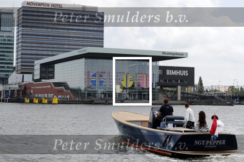 Amsterdam 14 juni 2019
Event Jaguar en Rapsody boten met kunstenaar Selwyn Senatori.
Aanwezig oa Regi Blinker Jeroen Nieuwenhuize Thomas v d Vlugt en Aldo v Troost.