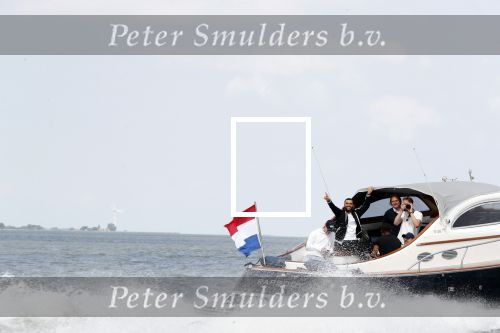 Amsterdam 14 juni 2019
Event Jaguar en Rapsody boten met kunstenaar Selwyn Senatori.
Aanwezig oa Regi Blinker Jeroen Nieuwenhuize Thomas v d Vlugt en Aldo v Troost.