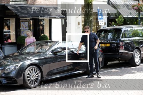 Amsterdam 19 juni 2019
Rene Froger gaat lunchen met zijn kleindochter Charlie