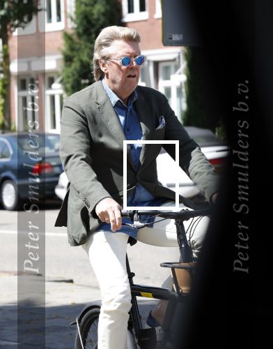 Amsterdam 28 juni 2019
Robert Kranenborg op de fiets in Amsterdam zuid.