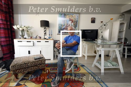 Sluis 6 juni 2019
Robert Weijers de ex partner van Rob Verlinden in zijn huisje in Sluis en met zijn hond en camper.