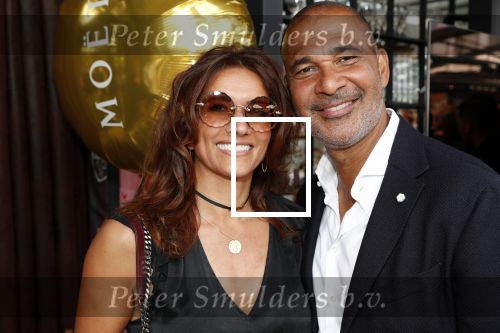 Amsterdam 6 juni 2019
Talkies terras awards bij de Harbour club . Ruud Gullit met zijn vriendin Karin de Rooij.