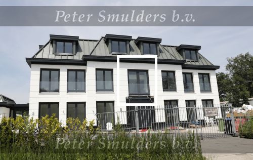 Vinkeveen 23 juni 2019
Huis van Sabah Nissan ( vriend van Ali B) wat verhuurd gaat worden aan internationale sterren.