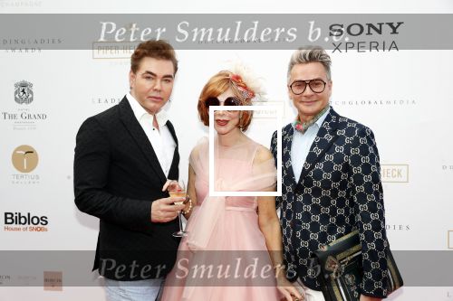 Amsterdam 18 juni 2019
Leading ladies awards bij hotel the Grand. Teun Feun kwam met Marijke helwegen