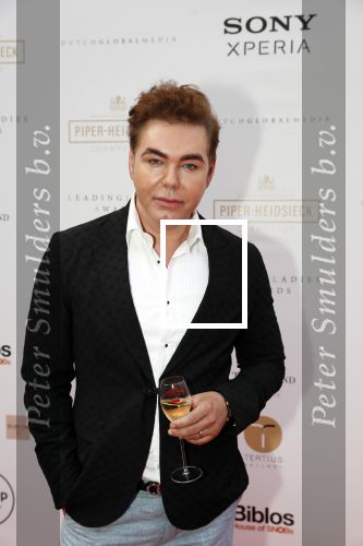 Amsterdam 18 juni 2019
Leading ladies awards bij hotel the Grand. Teun Feun kwam met Marijke helwegen