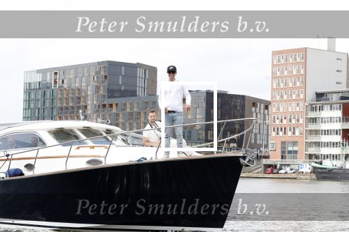 Amsterdam 14 juni 2019
Event Jaguar en Rapsody boten met kunstenaar Selwyn Senatori.
Aanwezig oa Regi Blinker Jeroen Nieuwenhuize Thomas v d Vlugt en Aldo v Troost.
