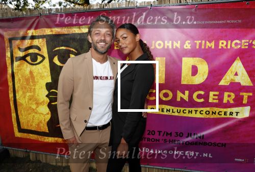 Rosmalen 20 juni 2019
Premiere Aida in het autotron . Tommie Christiaan met zijn vriendin