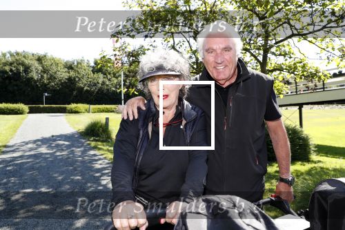 Brielle 14 juni 2019
Golfwedstrijd tbv de health promoters. Marco Bakker en zijn vrouw Willeke v Ammelrooy