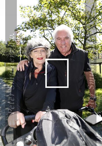 Brielle 14 juni 2019
Golfwedstrijd tbv de health promoters. Marco Bakker en zijn vrouw Willeke v Ammelrooy