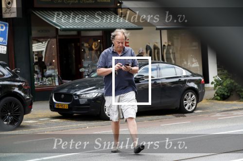 Amsterdam 27 juni 2019
Ivo Niehe gaat geld pinnen in Amsterdam zuid.