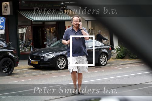 Amsterdam 27 juni 2019
Ivo Niehe gaat geld pinnen in Amsterdam zuid.
