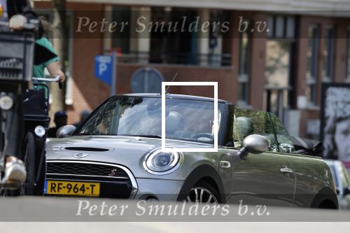Amsterdam 3 juli 2020
Bridget Maasland in haar mini cooper cabrio