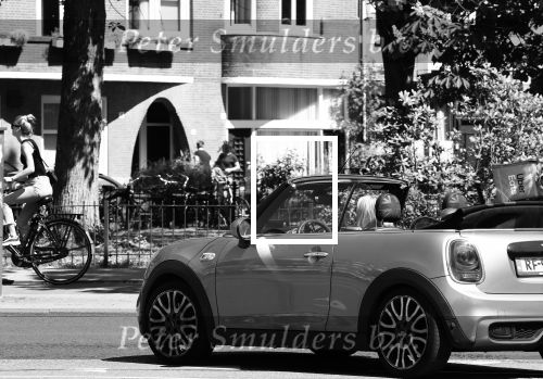 Amsterdam 9 mei 2020
Bridget Maasland in haar mini cooper cabrio