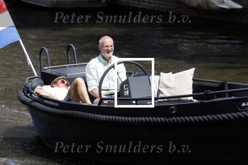 Amsterdam 20 juni 2020
Caroline Tensen met haar man op de boot op de grachten van AMsterdam