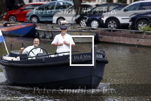 Amsterdam 20 juni 2020
Caroline Tensen met haar man op de boot op de grachten van AMsterdam