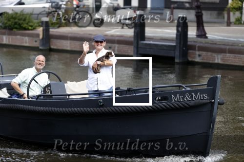 Amsterdam 20 juni 2020
Caroline Tensen met haar man op de boot op de grachten van AMsterdam