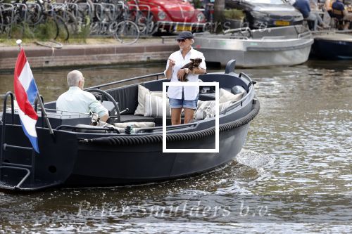 Amsterdam 20 juni 2020
Caroline Tensen met haar man op de boot op de grachten van AMsterdam