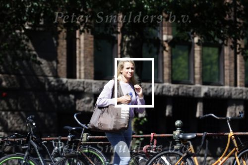Amsterdam 28 juni 2020
Dionne Stax doet boodschappen op de utrechtsestraat.