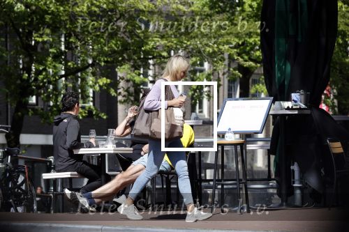 Amsterdam 28 juni 2020
Dionne Stax doet boodschappen op de utrechtsestraat.