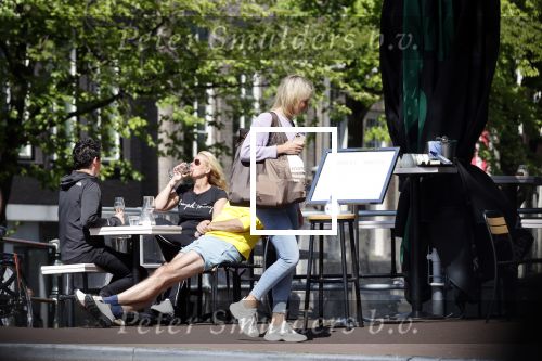 Amsterdam 28 juni 2020
Dionne Stax doet boodschappen op de utrechtsestraat.
