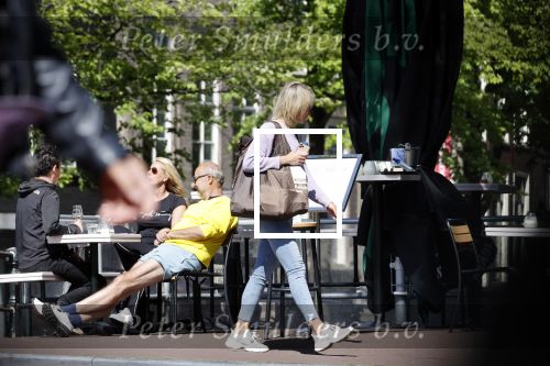 Amsterdam 28 juni 2020
Dionne Stax doet boodschappen op de utrechtsestraat.