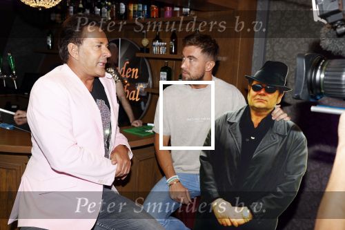 Amsterdam 14 juli 2020
Gerard Joling opent de gouden bitterbal (Cafe in Madame Tussaud)
Gerard met Rene Watzema