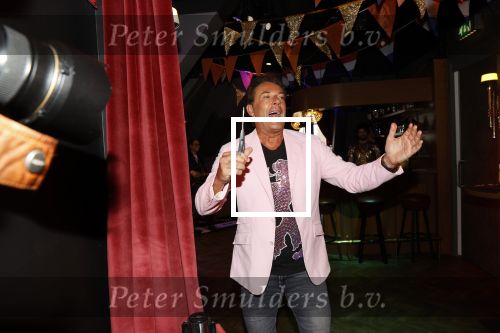 Amsterdam 14 juli 2020
Gerard Joling opent de gouden bitterbal (Cafe in Madame Tussaud)