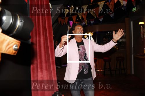 Amsterdam 14 juli 2020
Gerard Joling opent de gouden bitterbal (Cafe in Madame Tussaud)