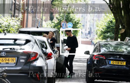 Amsterdam 2 juli 2020
Gigi Ravelli met haar man Roger Hodenius en hun dochter