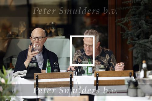 Amsterdam 17 juli 2020
Hans v Manen met zijn partner op terras