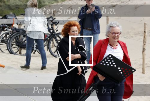 Noordwijk 16 juli 2020
Rene v d Gijp en zijn vrouw Minouche trouwen bij beachclub Tulum.