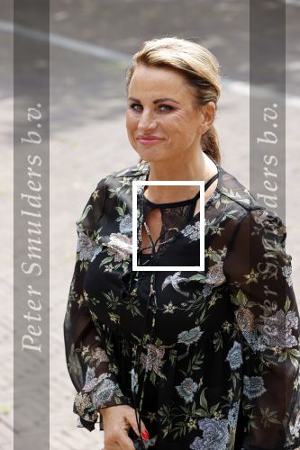 Utrecht 15 juni 2020
Jacqueline v d Gijp de ex vrouw van Rene v d Gijp kwam met Rachel Hazes mee naar de rechtbank.