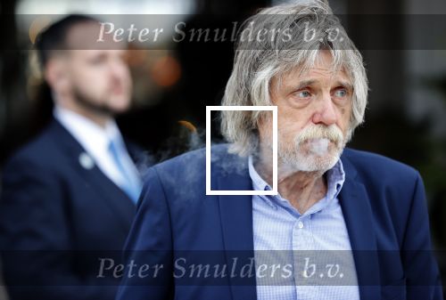 Noordwijk 16 juli 2020
Rene v d Gijp en zijn vrouw Minouche trouwen bij beachclub Tulum.