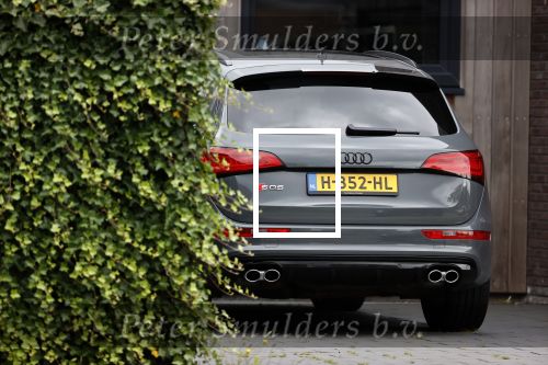 Heerenveen 8 juli 2020
Nieuwe huis Kjeld Nuis . Voor zijn huis staat ook nog een mercedes van JUmbo Visma zijn oude team.