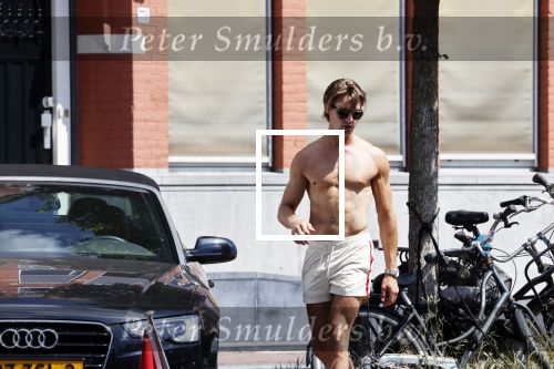 Amsterdam 25 juni 2020
Estelle Cruijff Jamie Vaes Koen Kardashian en vrienden op boot door Amsterdamse grachten.
