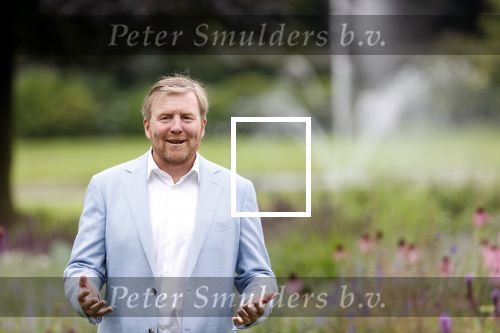 Den Haag  17 juli 2020
Koninklijk fotouurtje in de tuin van Huis ten Bosch . Vanwege corona was er veel minder pers uitgenodigd dan andere jaren. Aanwezig koning Willem Alexander Koningina Maxima en de prinsessen Amalia Alexia en Ariane .