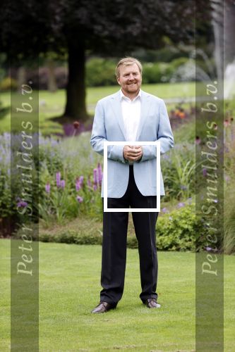 Den Haag  17 juli 2020
Koninklijk fotouurtje in de tuin van Huis ten Bosch . Vanwege corona was er veel minder pers uitgenodigd dan andere jaren. Aanwezig koning Willem Alexander Koningina Maxima en de prinsessen Amalia Alexia en Ariane .