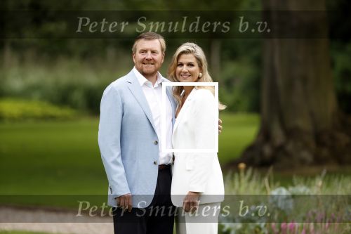 Den Haag  17 juli 2020
Koninklijk fotouurtje in de tuin van Huis ten Bosch . Vanwege corona was er veel minder pers uitgenodigd dan andere jaren. Aanwezig koning Willem Alexander Koningina Maxima en de prinsessen Amalia Alexia en Ariane .