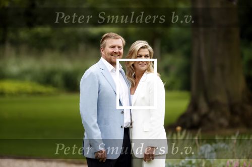 Den Haag  17 juli 2020
Koninklijk fotouurtje in de tuin van Huis ten Bosch . Vanwege corona was er veel minder pers uitgenodigd dan andere jaren. Aanwezig koning Willem Alexander Koningina Maxima en de prinsessen Amalia Alexia en Ariane .