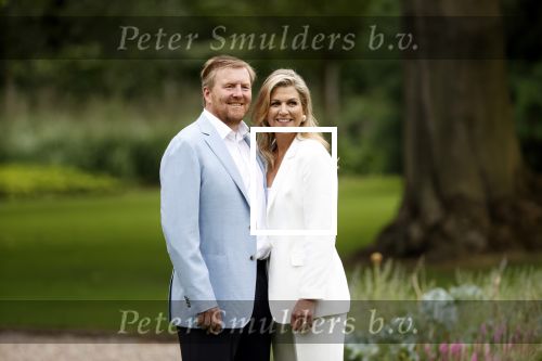 Den Haag  17 juli 2020
Koninklijk fotouurtje in de tuin van Huis ten Bosch . Vanwege corona was er veel minder pers uitgenodigd dan andere jaren. Aanwezig koning Willem Alexander Koningina Maxima en de prinsessen Amalia Alexia en Ariane .