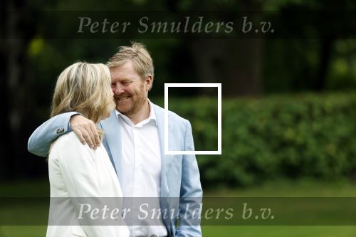Den Haag  17 juli 2020
Koninklijk fotouurtje in de tuin van Huis ten Bosch . Vanwege corona was er veel minder pers uitgenodigd dan andere jaren. Aanwezig koning Willem Alexander Koningina Maxima en de prinsessen Amalia Alexia en Ariane .