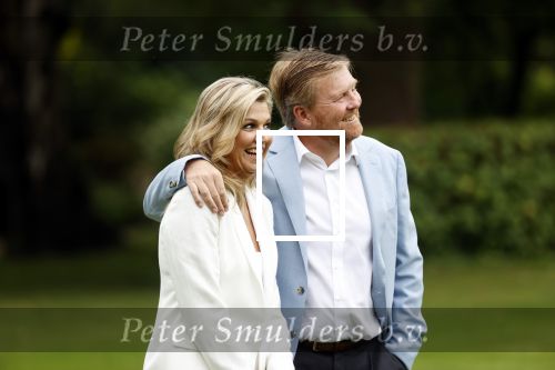 Den Haag  17 juli 2020
Koninklijk fotouurtje in de tuin van Huis ten Bosch . Vanwege corona was er veel minder pers uitgenodigd dan andere jaren. Aanwezig koning Willem Alexander Koningina Maxima en de prinsessen Amalia Alexia en Ariane .