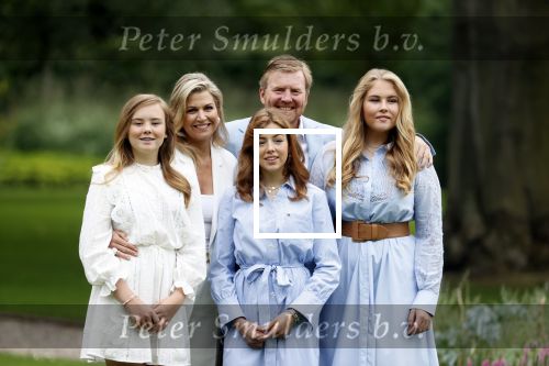 Den Haag  17 juli 2020
Koninklijk fotouurtje in de tuin van Huis ten Bosch . Vanwege corona was er veel minder pers uitgenodigd dan andere jaren. Aanwezig koning Willem Alexander Koningina Maxima en de prinsessen Amalia Alexia en Ariane .