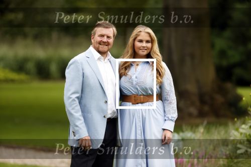Den Haag  17 juli 2020
Koninklijk fotouurtje in de tuin van Huis ten Bosch . Vanwege corona was er veel minder pers uitgenodigd dan andere jaren. Aanwezig koning Willem Alexander Koningina Maxima en de prinsessen Amalia Alexia en Ariane .