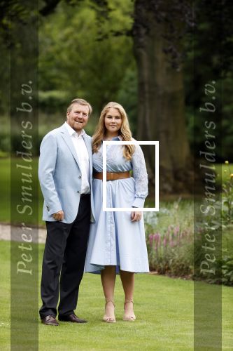 Den Haag  17 juli 2020
Koninklijk fotouurtje in de tuin van Huis ten Bosch . Vanwege corona was er veel minder pers uitgenodigd dan andere jaren. Aanwezig koning Willem Alexander Koningina Maxima en de prinsessen Amalia Alexia en Ariane .